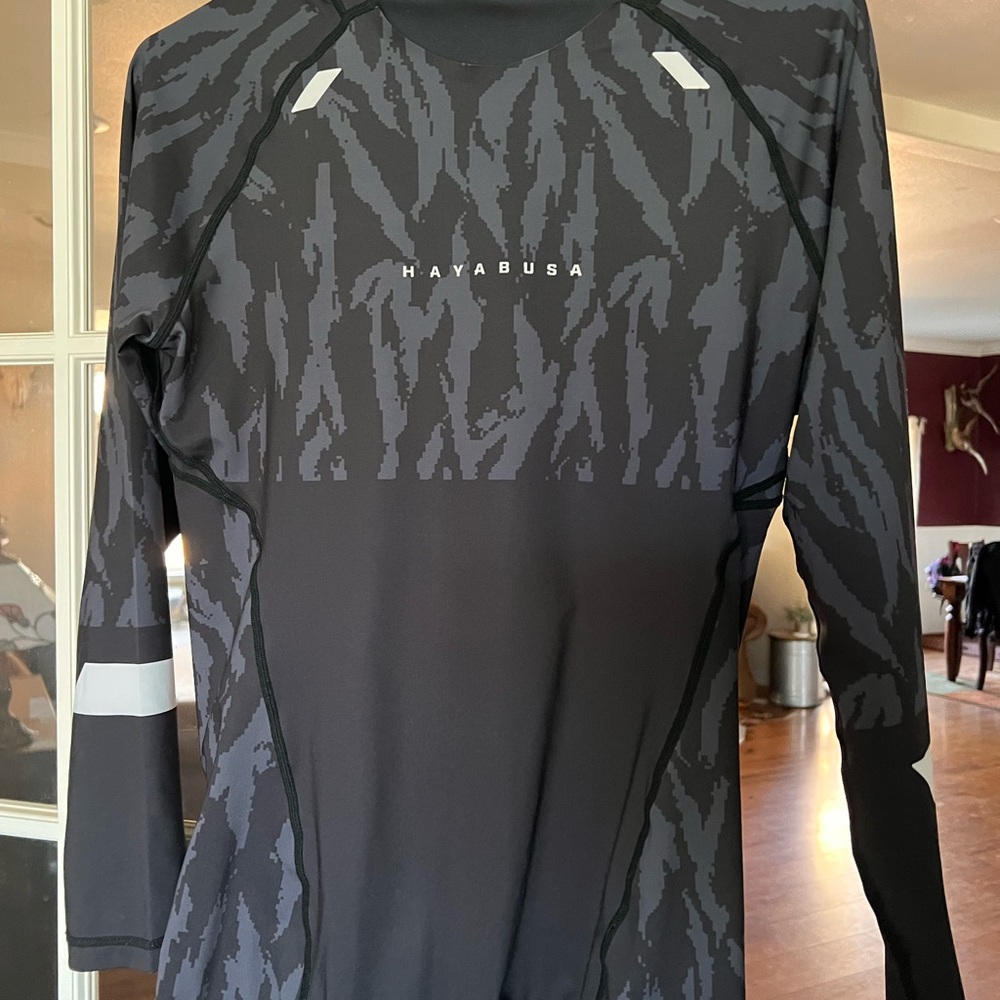 Hayabusa Women's Black and Gray Top